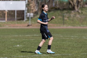 Bild 12 - wBJ VfL Pinneberg - Waldd�rfer SV : Ergebnis: 5:0